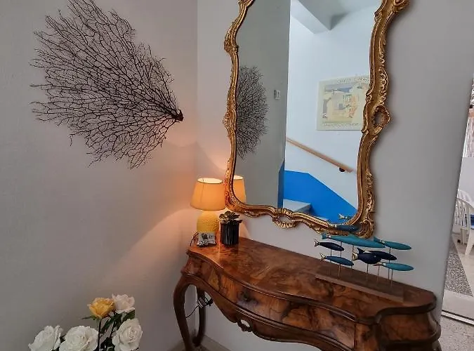 Lisa - La Quiete E Il Profumo Del Mare 3*