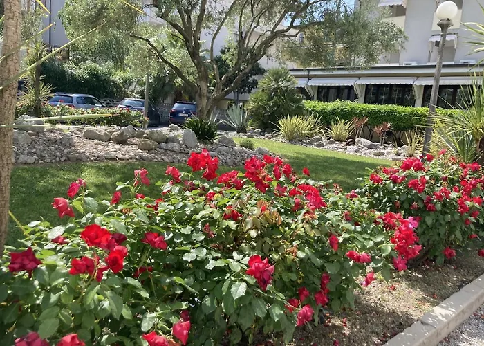Gasthuis Lisa - La Quiete E Il Profumo Del Mare Grado